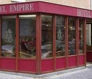 Empire Hotel 2*